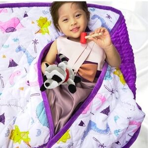 Luxurious Dotted Minky Weighted Blanket For Kids.